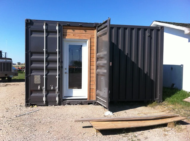 BUY SHIPPING CONTAINER CARBIN